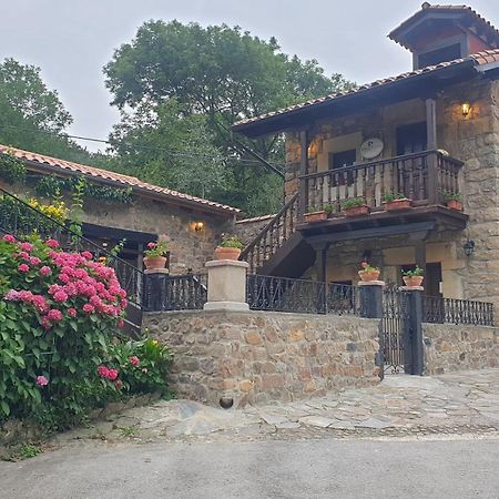 Casa Rural Caborzal Renedo De Cabuerniga Eksteriør bilde