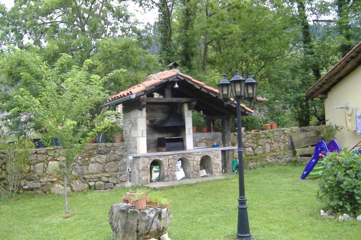 Casa Rural Caborzal Renedo De Cabuerniga Eksteriør bilde